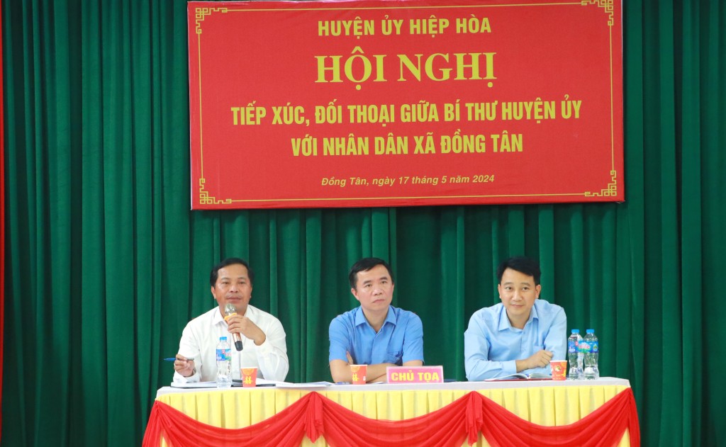 Hiệp Hoà: Bí thư Huyện ủy tiếp xúc đối thoại với cán bộ, nhân dân xã Đồng Tân