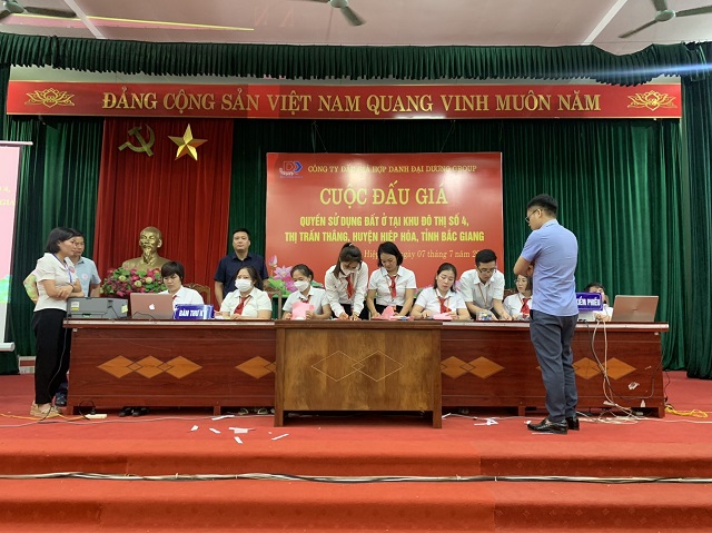 Hiệp Hoà: Đấu giá thành công 78 lô đất, tăng trên 49 tỷ đồng so giá khởi&nbsp;điểm