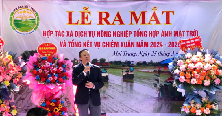 Ra mắt Hợp tác xã chuyên sản xuất kinh doanh mạ khay – máy&nbsp;cấy