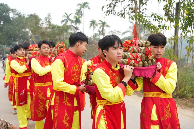 Hoàng Vân khai mạc Lễ hội bánh chưng Vân và “Tết Nhân ái” Xuân Bính Ngọ&nbsp;2026