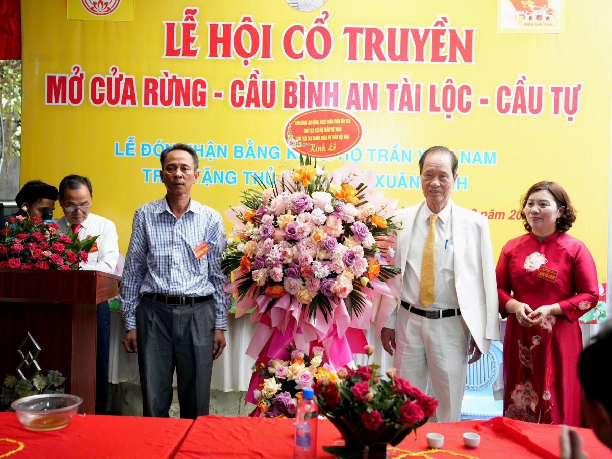 Khai mạc Lễ hội Đền Gia Thả, thôn Sơn Giao năm 2026  Tri ân Đức Thánh Trần, lan tỏa tinh thần đoàn kết dòng&nbsp;họ