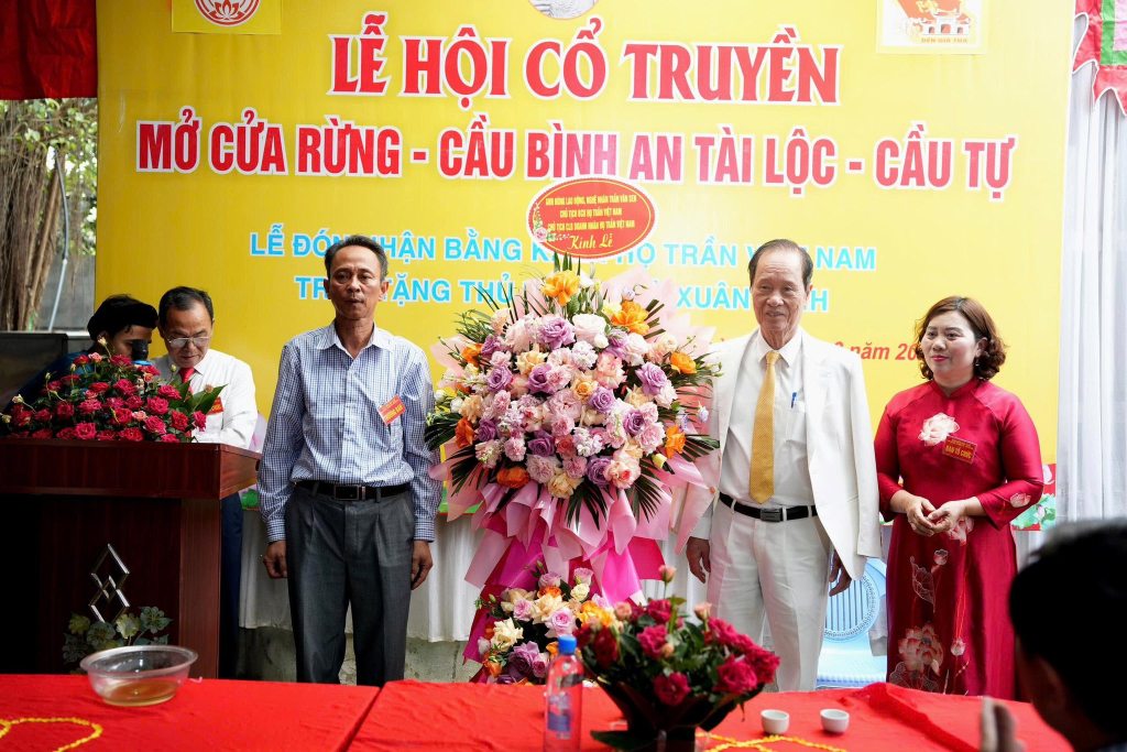 Khai mạc Lễ hội Đền Gia Thả, thôn Sơn Giao năm 2026 Tri ân Đức Thánh Trần, lan tỏa tinh thần đoàn kết dòng họ